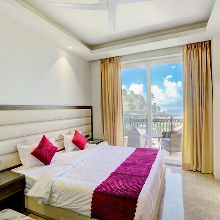 Luxe Resorts - Centrally Heated Air Conditioned Hotel In The Heart Of Kasauli Eksteriør billede