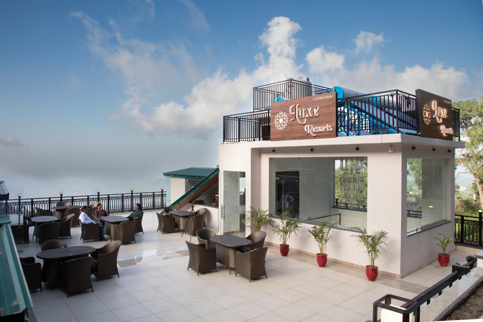 Luxe Resorts - Centrally Heated Air Conditioned Hotel In The Heart Of Kasauli Eksteriør billede
